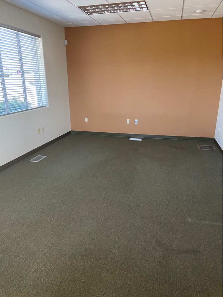 Kline Street Property: 2365 NW Kline St Ste 101, Roseburg, OR 97471